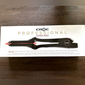 Croc Professional New Classic Infrared Black Titanium Flat Iron 1.5" (new)